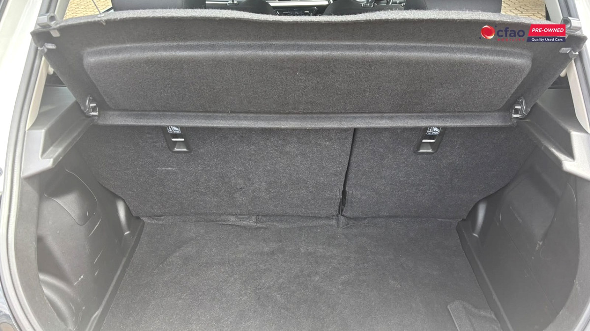 Photo 9 of 20