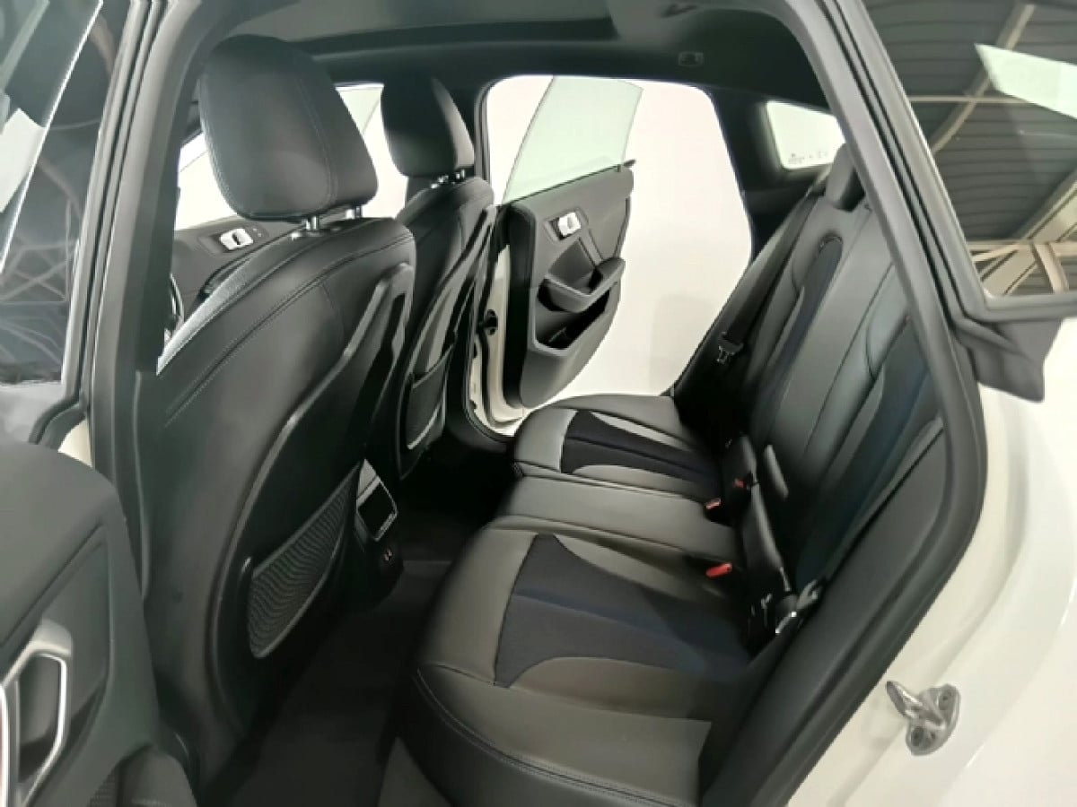 Photo 7 of 13