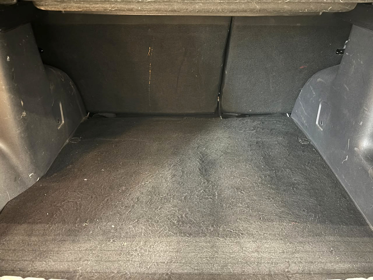 Photo 16 of 17