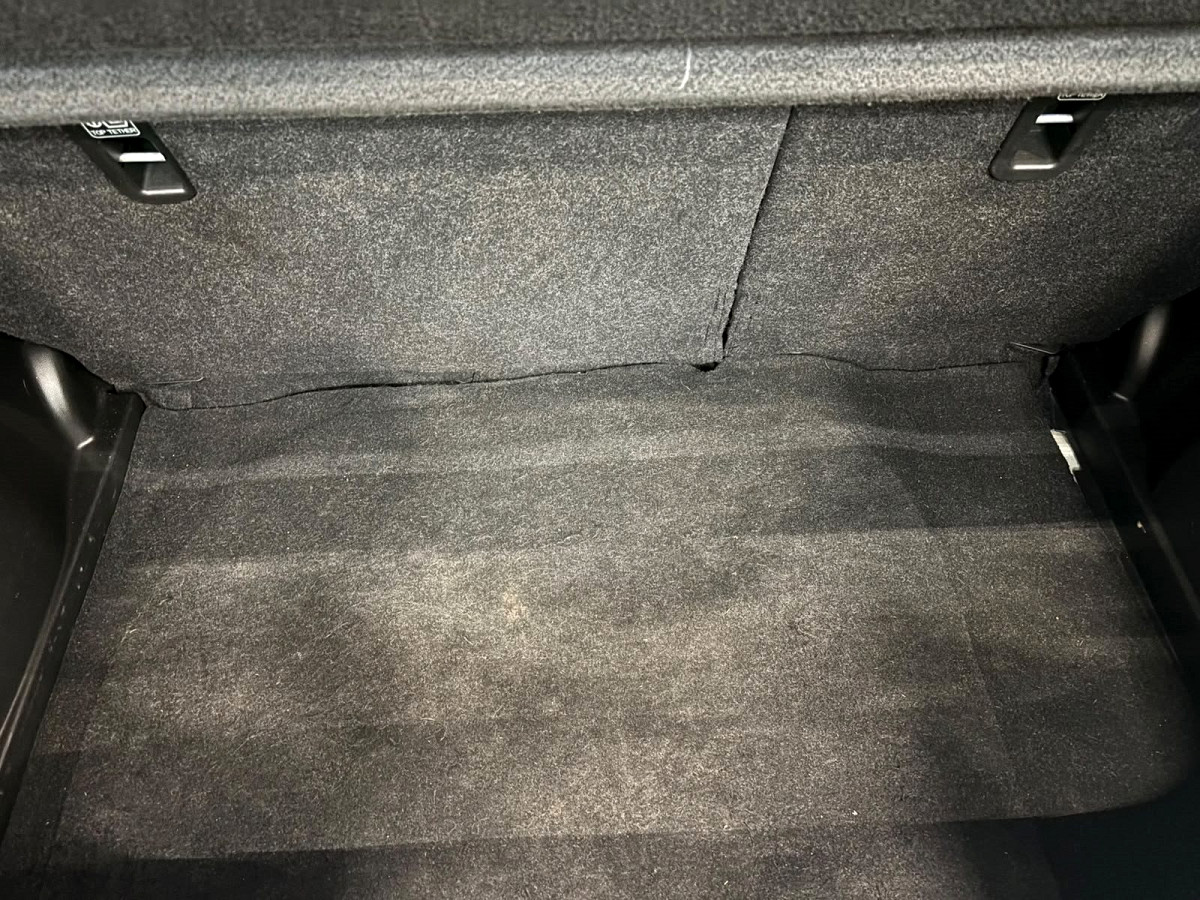 Photo 14 of 17