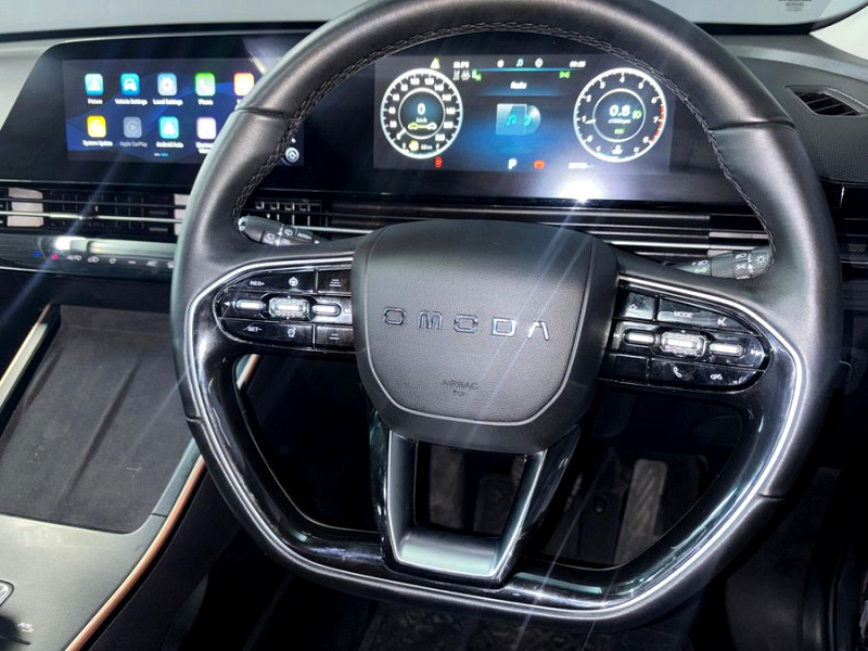 Photo 14 of 26