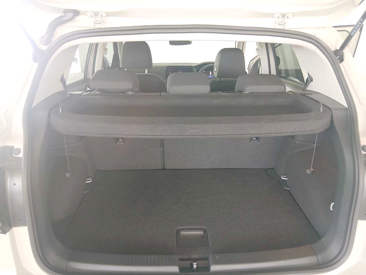 Photo 8 of 20