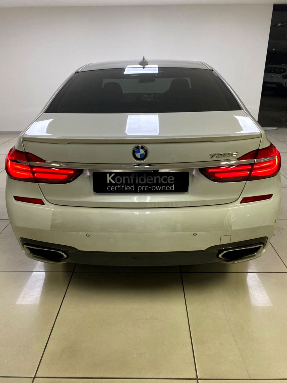 Photo 9 of 22
