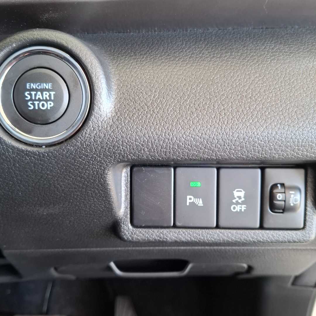 Photo 21 of 29
