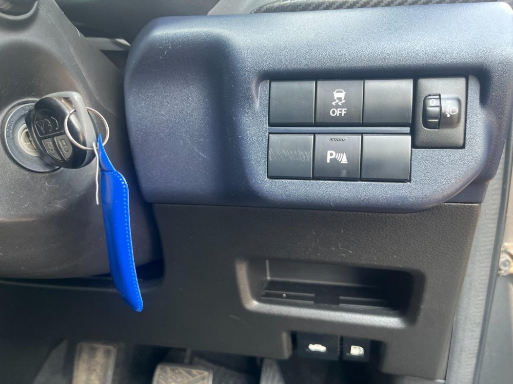 Photo 16 of 18