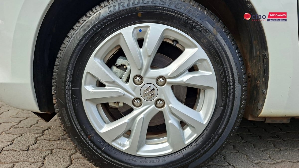 Photo 6 of 21
