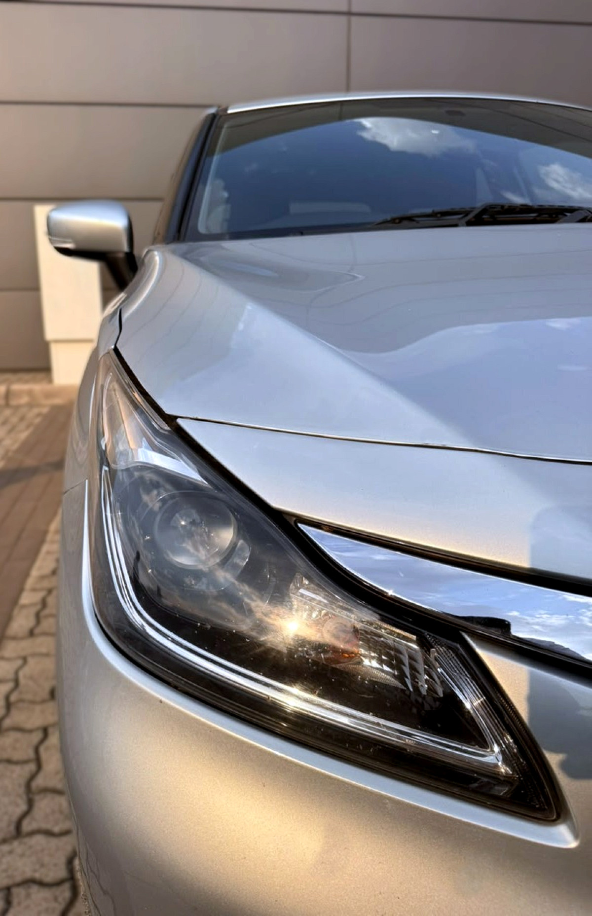 Photo 3 of 20