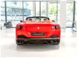 FERRARI Portofino