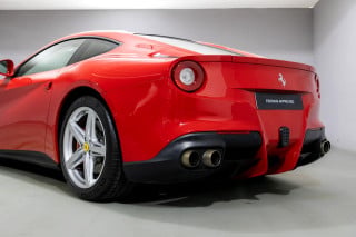 Ferrari GTC4Lusson