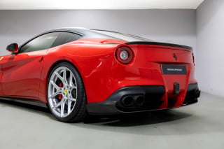 Ferrari GTC4Lusson