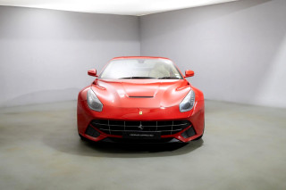 Ferrari GTC4Lusson
