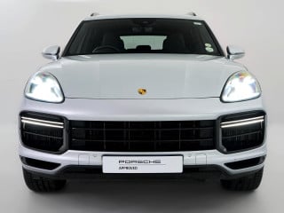 PORSCHE CAYENNE TURBO (E3)