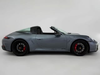 PORSCHE 911 TARGA 4 GTS