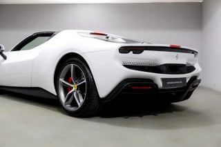 FERRARI 296 GTS