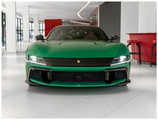 FERRARI 12 CILINDRI 