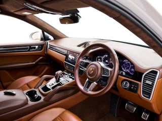 PORSCHE CAYENNE GTS COUPE