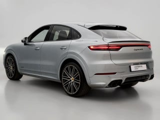 PORSCHE CAYENNE GTS COUPE
