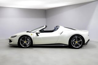 FERRARI 296 GTS