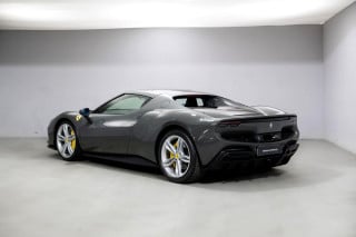 FERRARI 296 GTB