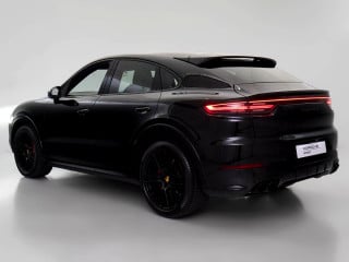 PORSCHE CAYENNE GTS COUPE