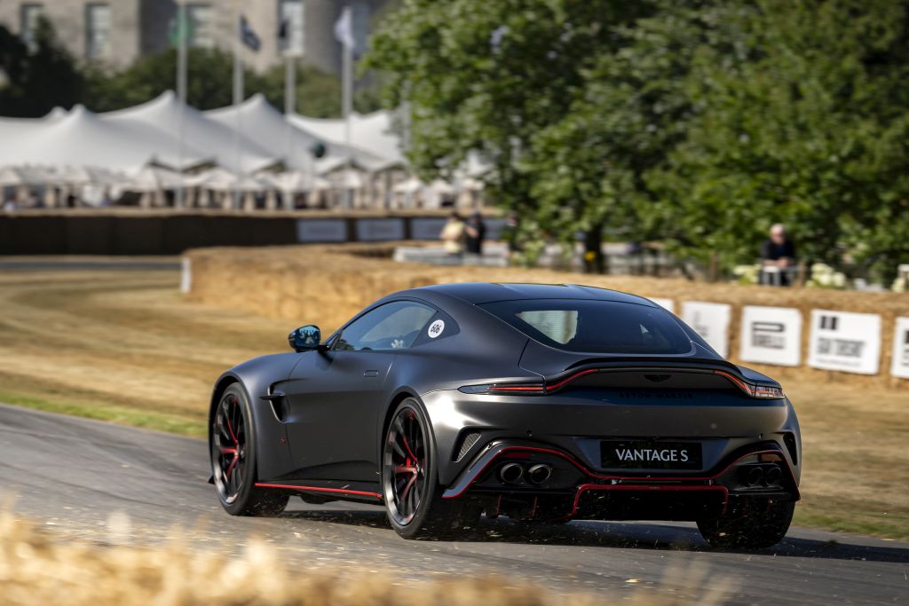 Aston Martin Vantage S