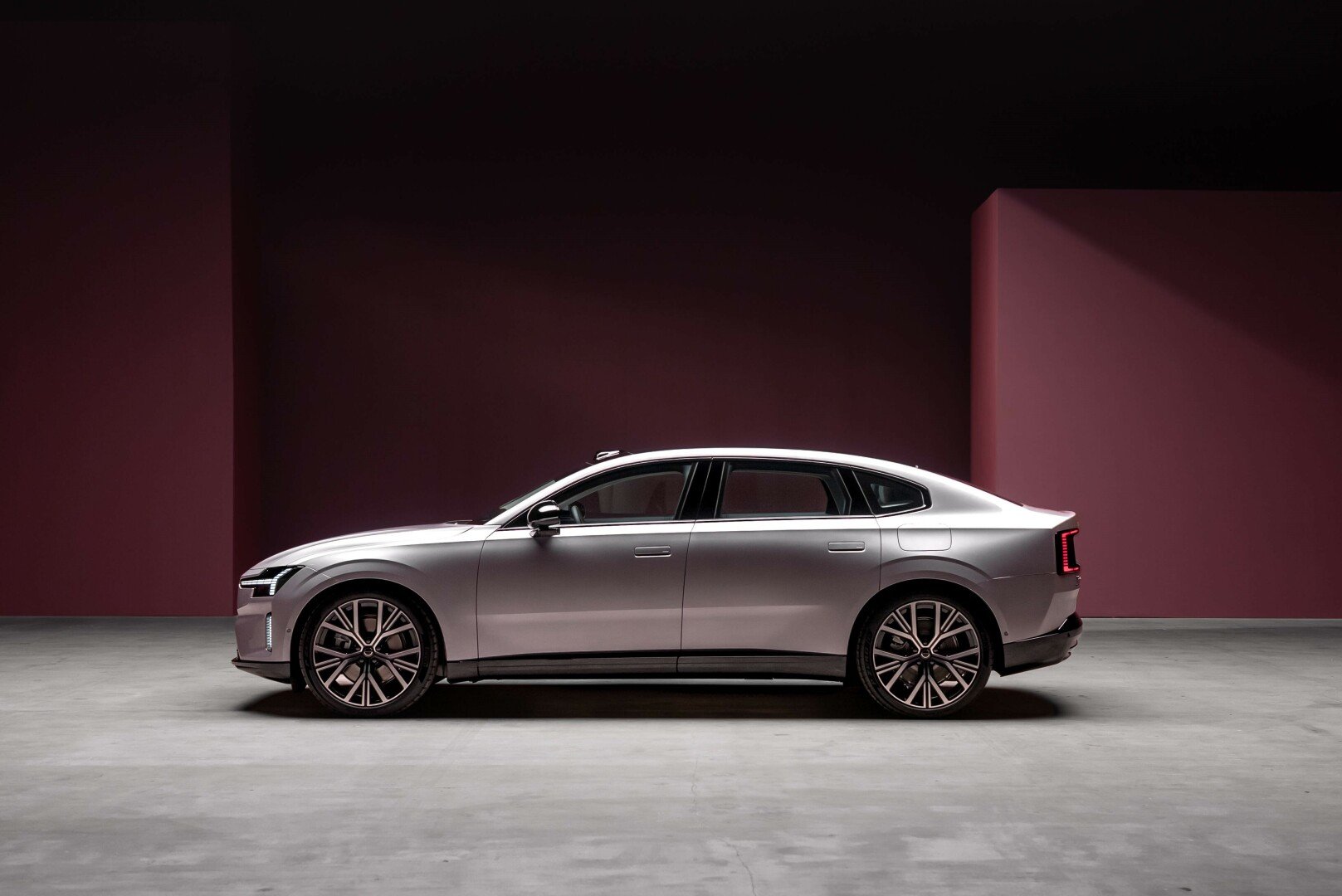 The revised Volvo ES90