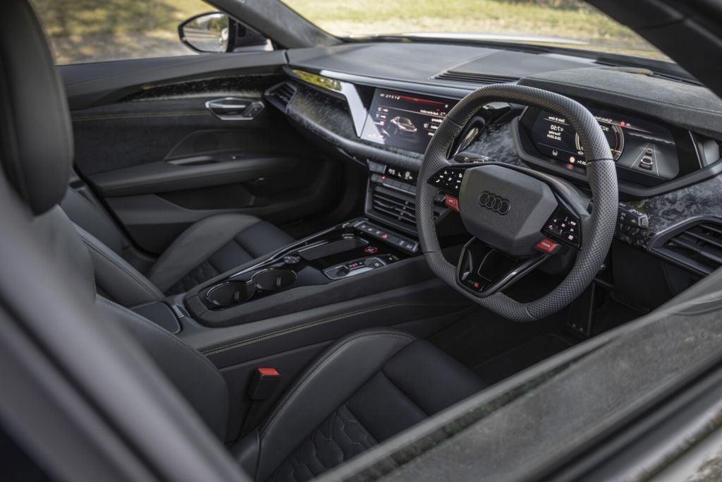 Comprehesnively equipped cabin on the Audi e-tron RS GT