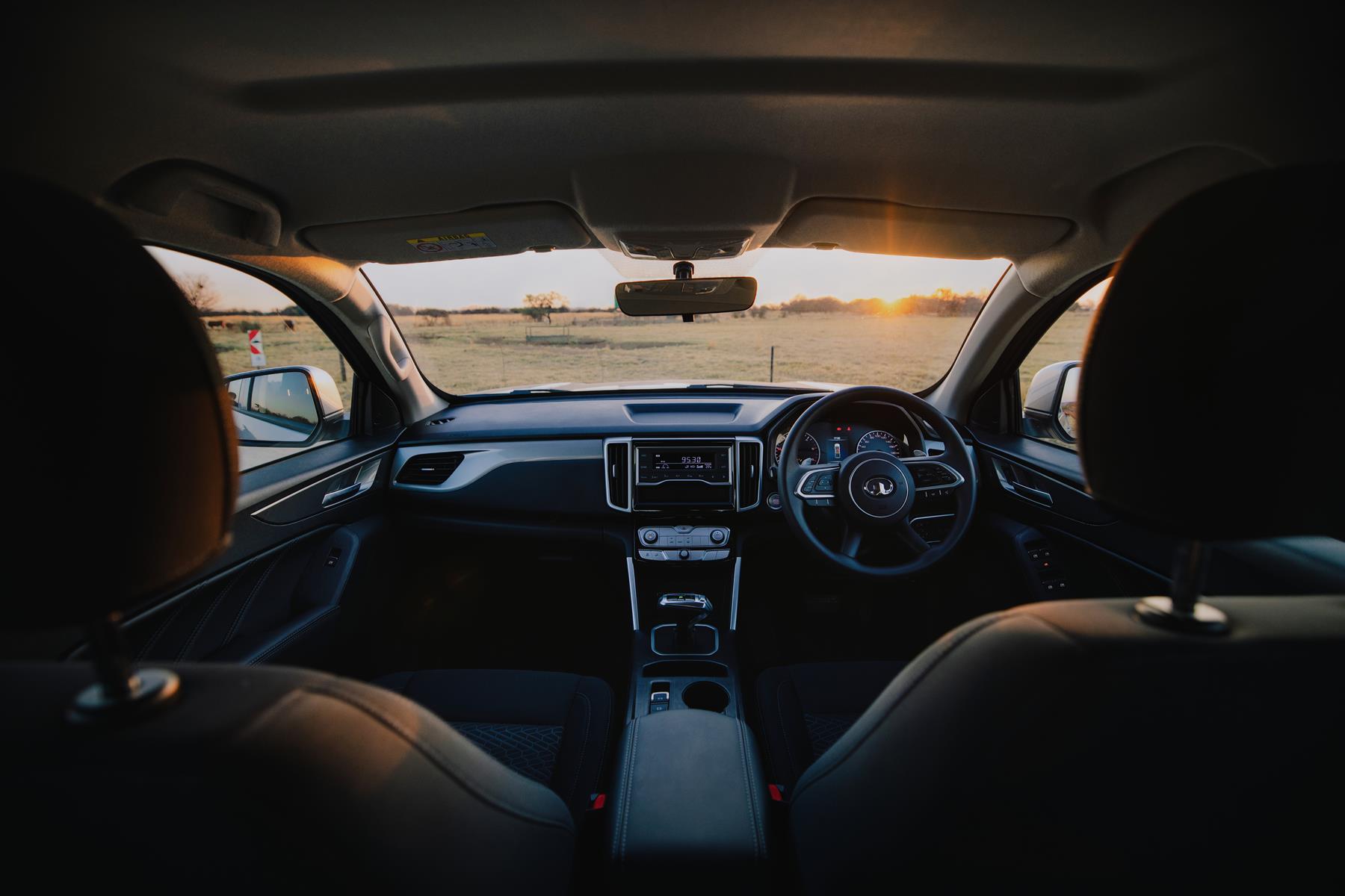 P-Series bakkie interior