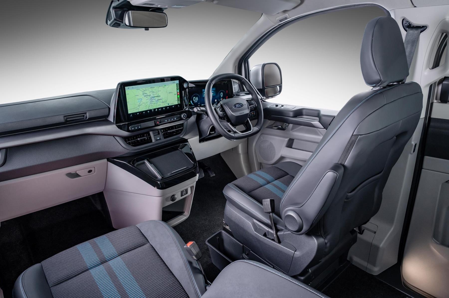 Ford Torneo Custom Sport interior