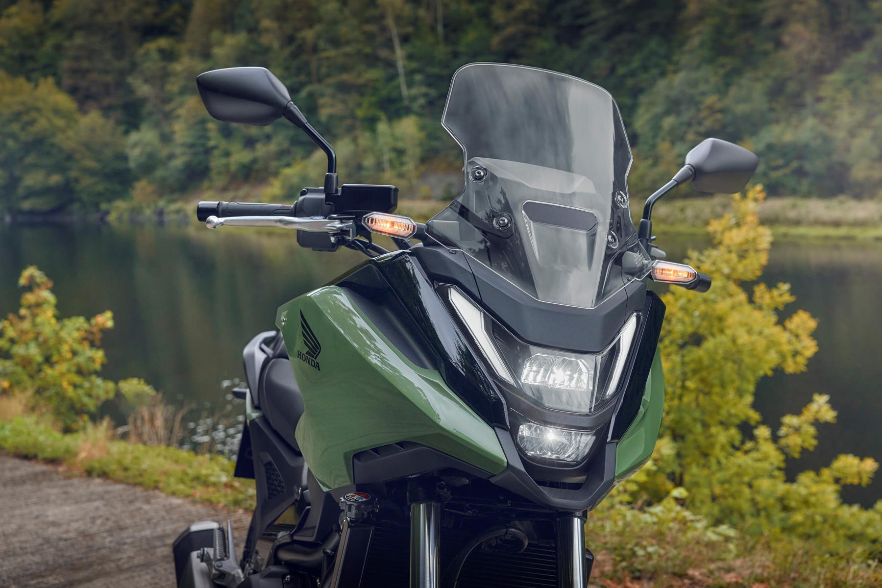 Revised front end for Honda NC750X
