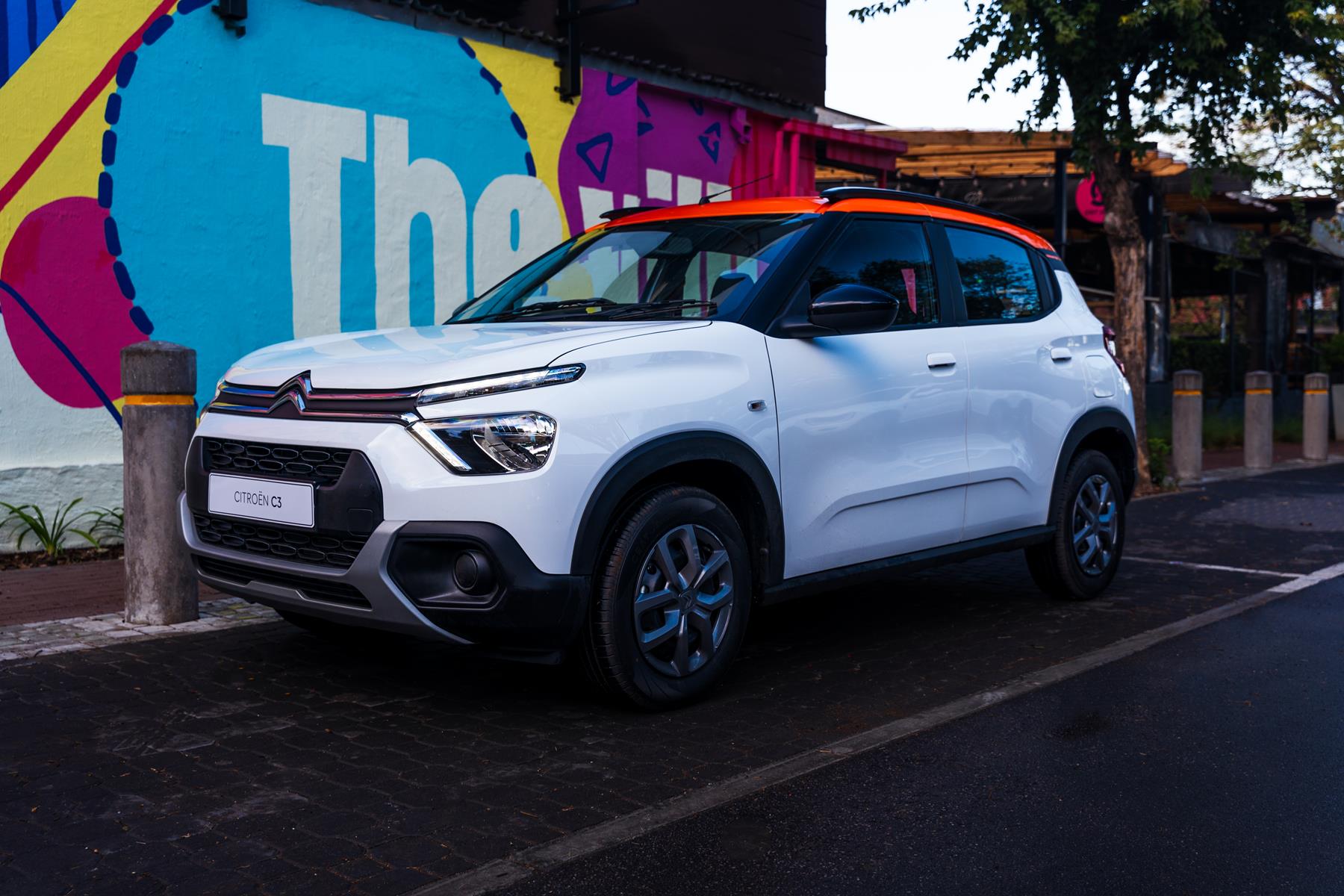 Citroen C3 front three quarter view