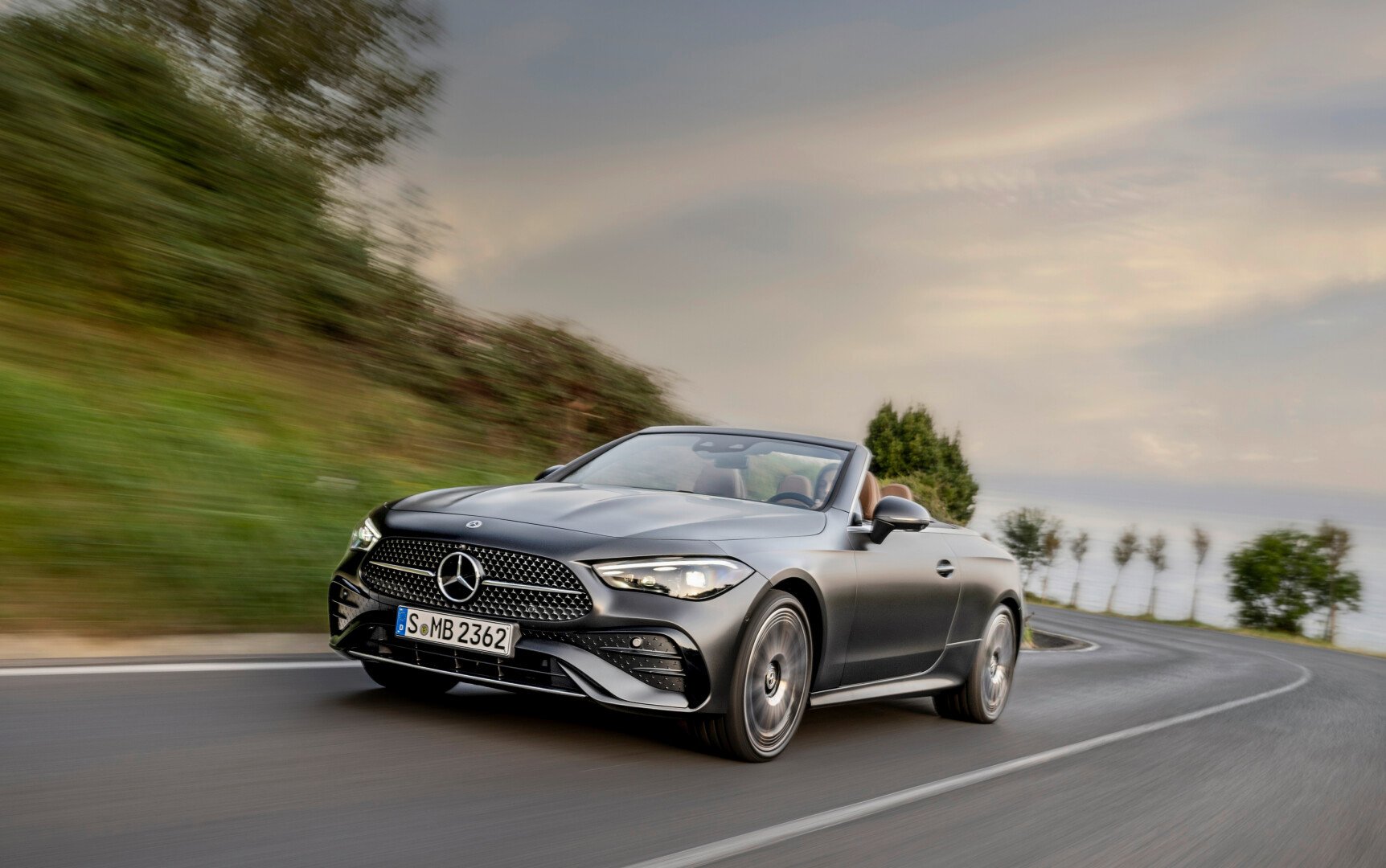 Mercedes-Benz CLE at speed
