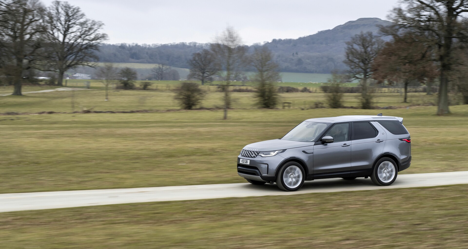 Range Rover on the road from the side