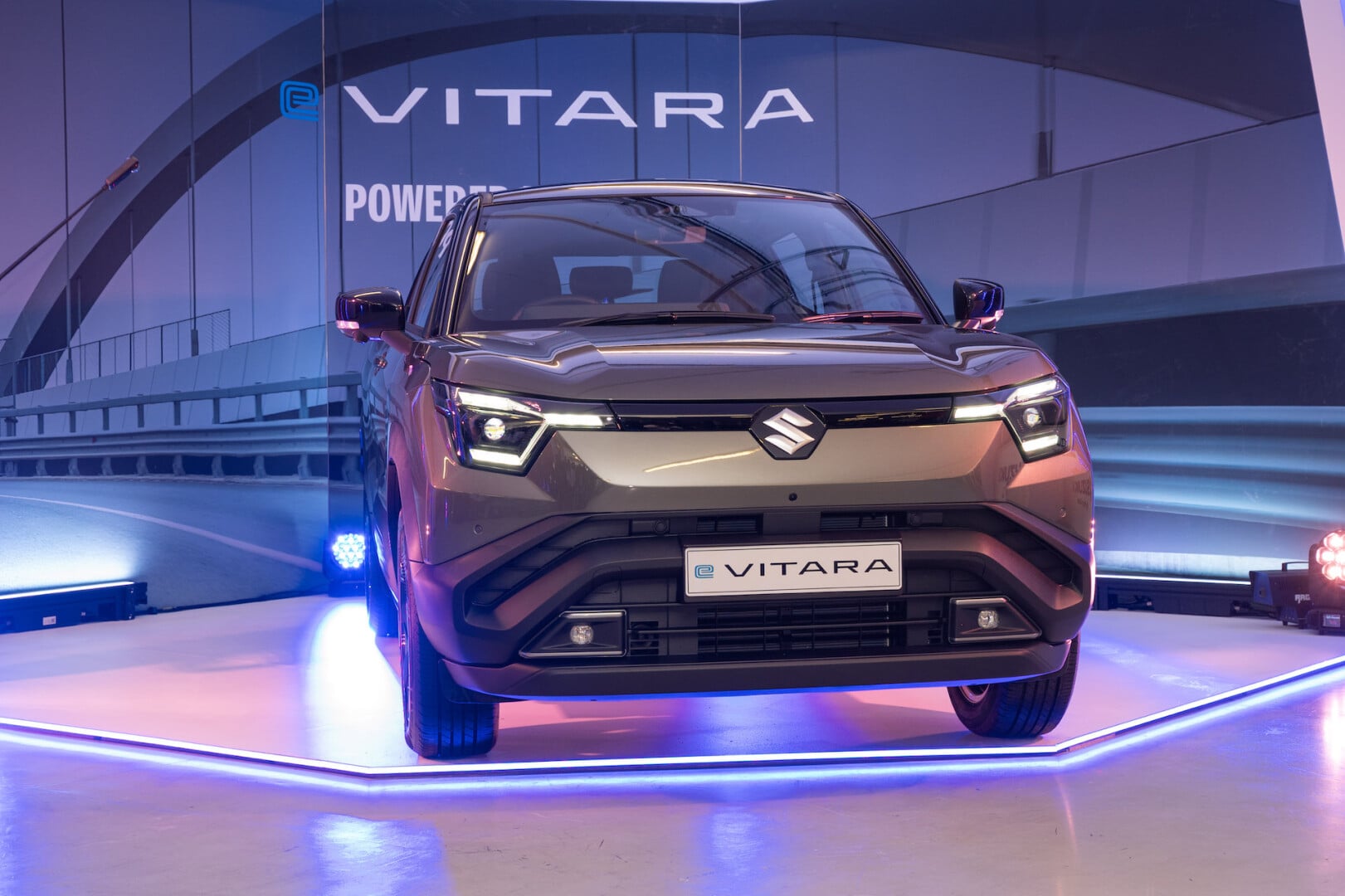 Suzuki showed the eVitara