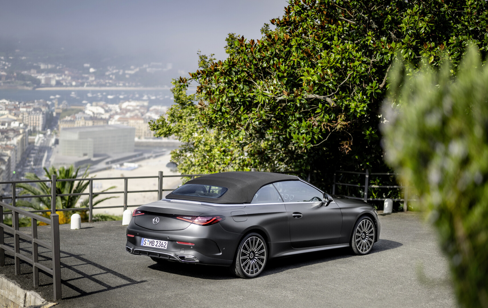 Rear view of the Mer4cedes-Benz CLE with top up