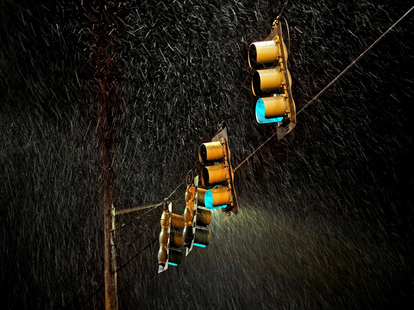 Traffic lights in the rain