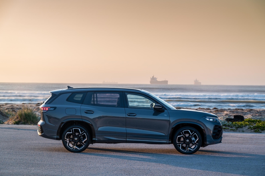 Tayron is langer as Tiguan en het meer pakplek as Touareg