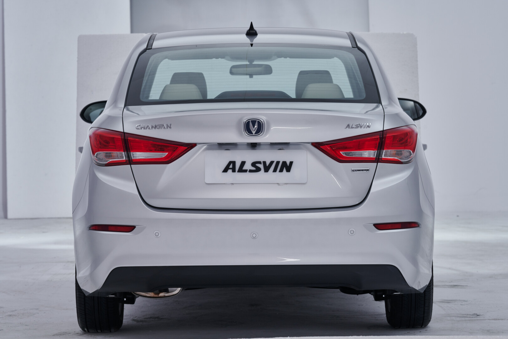 Changan Alsvin rear