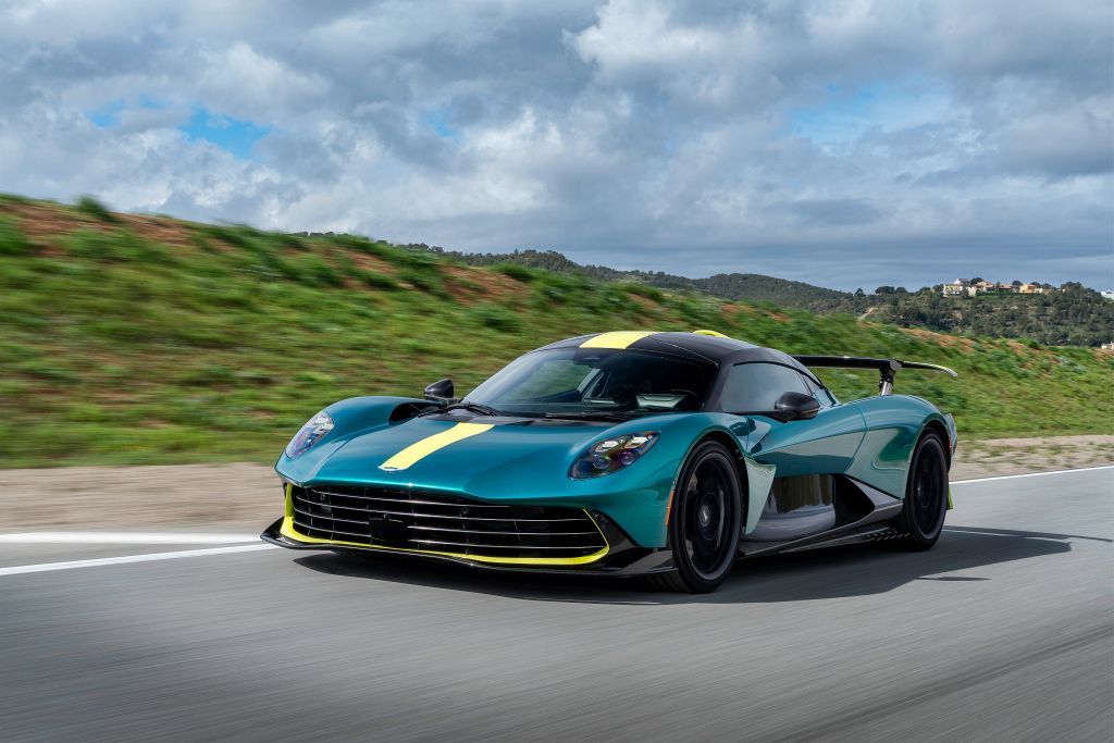 Aston Martin Valhalla