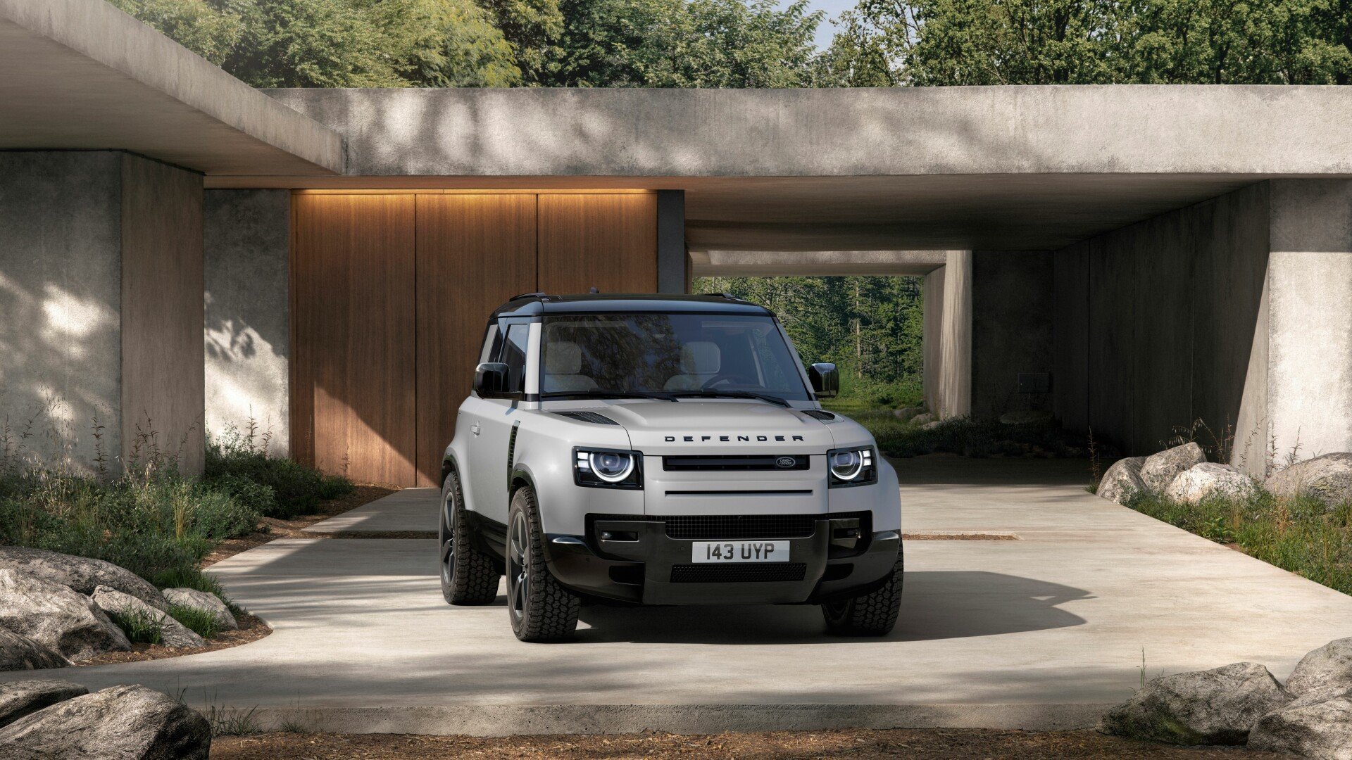 New look for Land Rover Defender