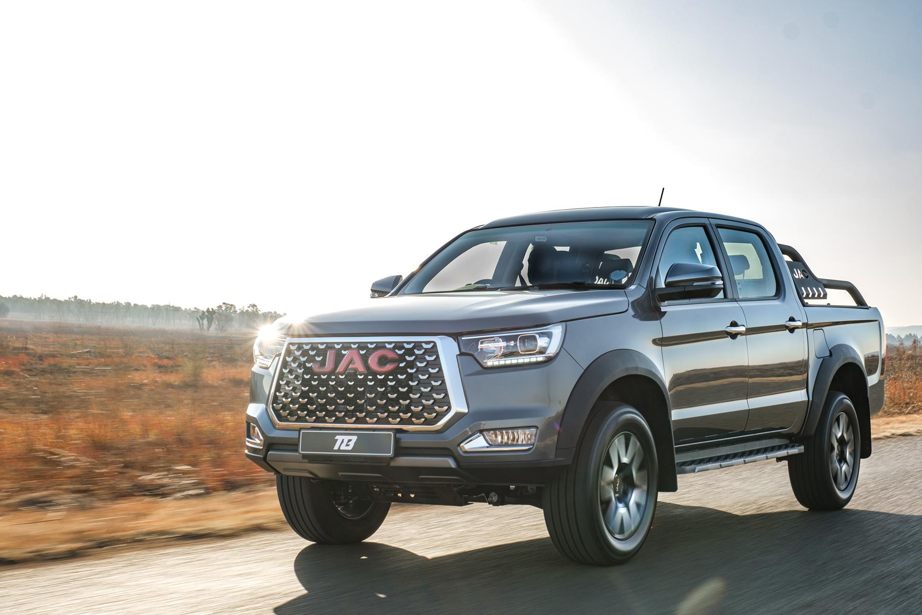 JAC Motors T8 double-cab
